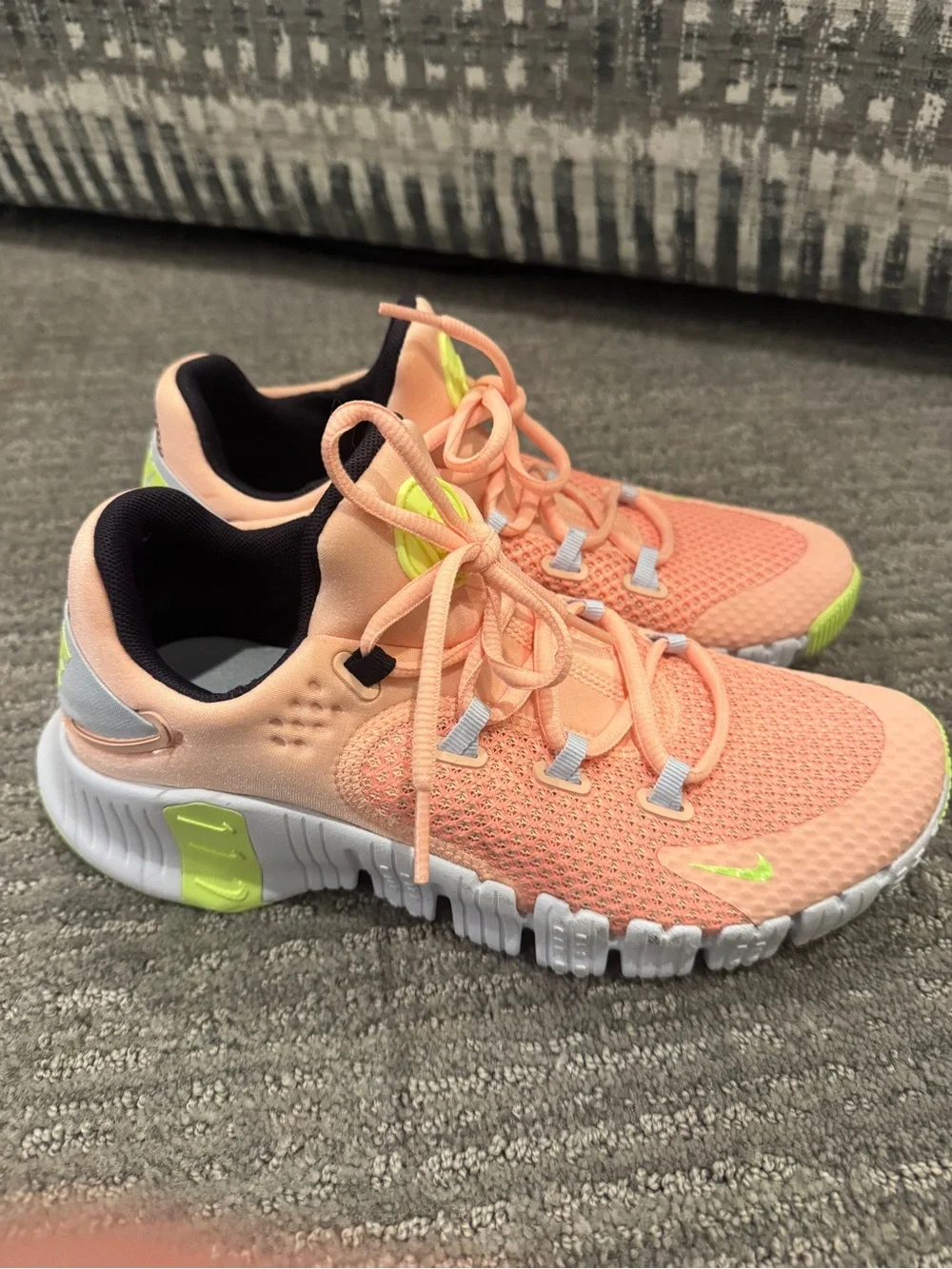 Nike Free Metcon 4- brand new. Never worn. Arctic Orange
